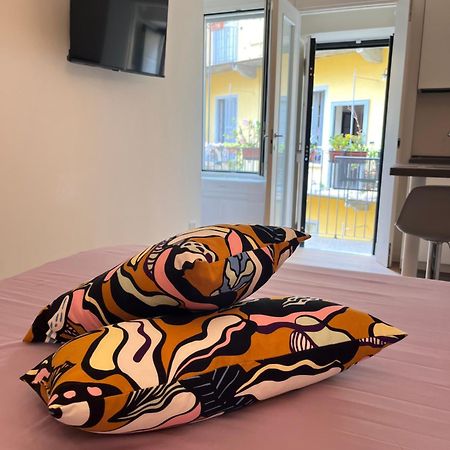 La Vecchia Milano-Les Nubles Vannucci - Il Ballatoio E Il Cortile Luaran gambar
